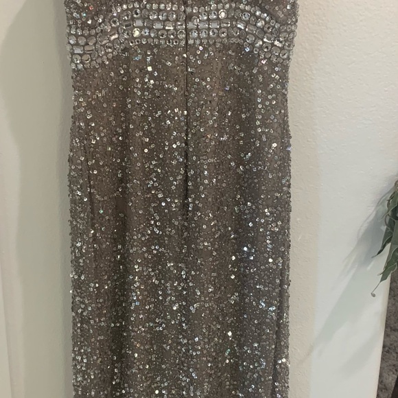 Scala Beaded Gown - Picture 3 of 6